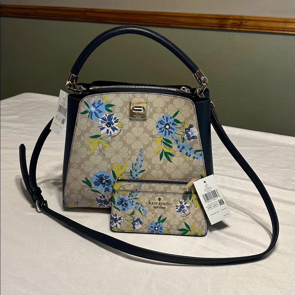 Kate Spade Navy Trim with  Floral design  Crossbody with matching wallet. NWT